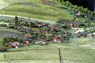 Diorama der Schlacht von Waterloo, das Truppen zeigt, wie sie um 19.45 Uhr am 18. Juni 1815 positioniert waren (Detail)